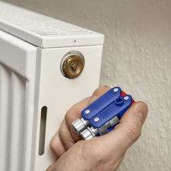 Knipex 00 11 06 V03 Klucz do szaf sterowniczych „DoubleJoint”