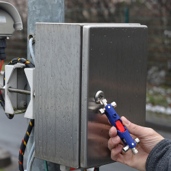 Knipex 00 11 06 V04 Klucz uniwersalny JointKey Quadro