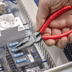 Knipex 08 21 145 Szczypce uniwersalne z ostro zakończonymi szczękami