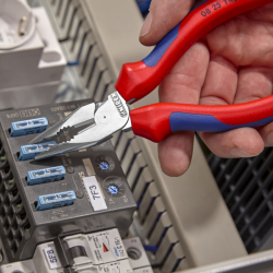 Knipex 08 25 145 Szczypce uniwersalne z ostro zakończonymi szczękami