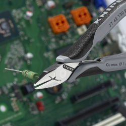Knipex 77 42 130 ESD Szczypce tnące boczne dla elektroników ESD ze złączem wsuwkowym